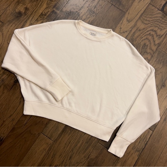 J. Crew Women’s Vintage Fleece Batwing Sweatshirt Natural - Picture 11 of 16